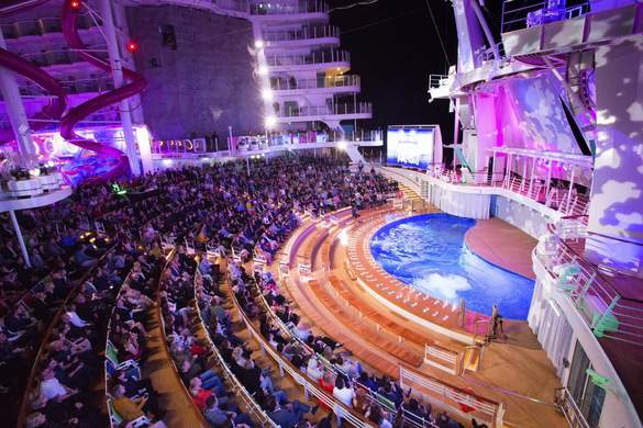 Royal Caribbean International, Symphony of the Seas, Aqua Theatre Show.jpg